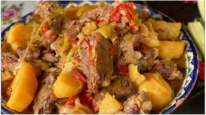 Мясо с картошкой в афганском казане