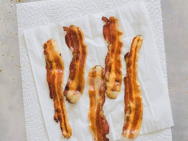 Картошка в беконе в духовке Картошка в беконе в духовке