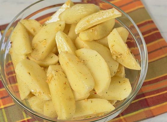 Картошка в беконе в духовке Картошка в беконе в духовке