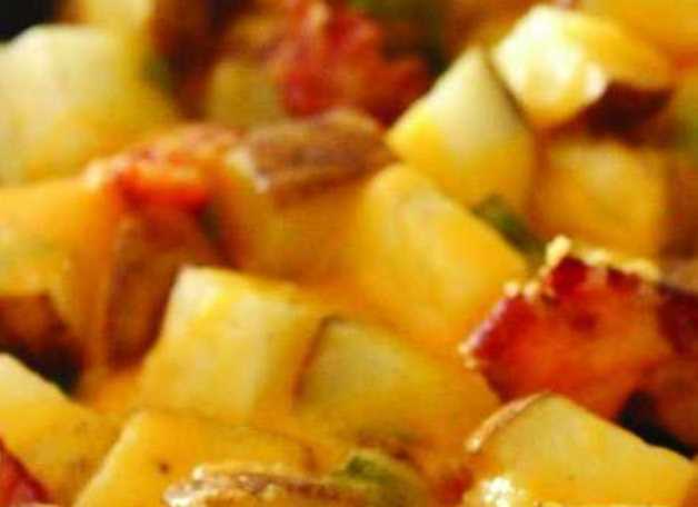 Картофель с беконом в духовке Картофель с беконом в духовке