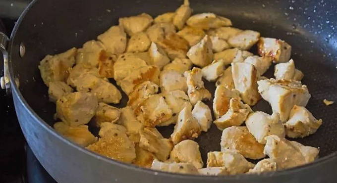 Салат Парус с чипсами Салат Парус с чипсами