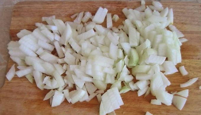 Бигус из свежей капусты с сосисками Бигус из свежей капусты с сосисками