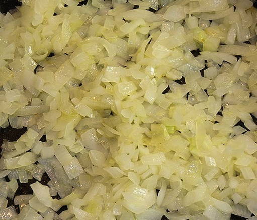 Бигус из свежей капусты с сосисками Бигус из свежей капусты с сосисками