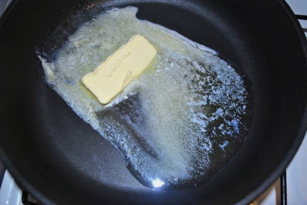 Макароны с яйцом на сковороде Макароны с яйцом на сковороде