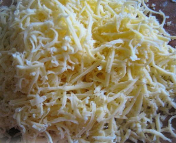Салат с куриной печенью с шампиньонами