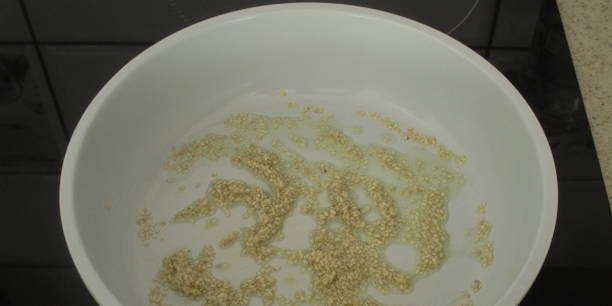 Салат с морской капустой и свежим огурцом