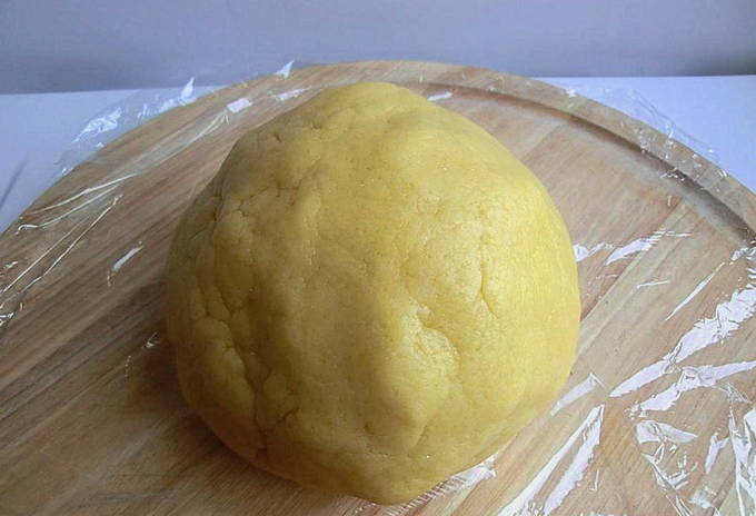 Корзиночки с белковым кремом Корзиночки с белковым кремом