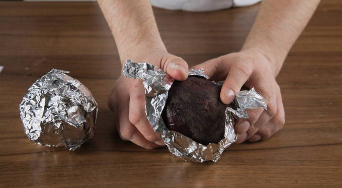 Селедка под шубой с яйцом классическая