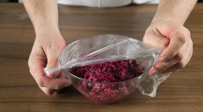 Селедка под шубой с яйцом классическая