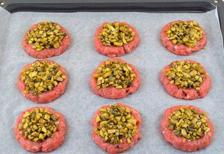 Стожки из фарша с грибами и сыром Стожки из фарша с грибами и сыром