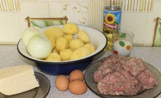 Стожки из фарша с сыром в духовке Стожки из фарша с сыром в духовке