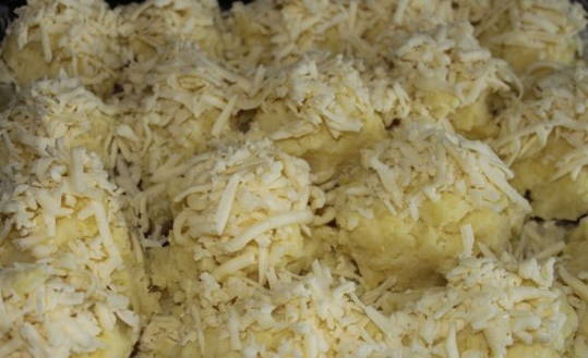 Стожки из фарша с сыром в духовке Стожки из фарша с сыром в духовке
