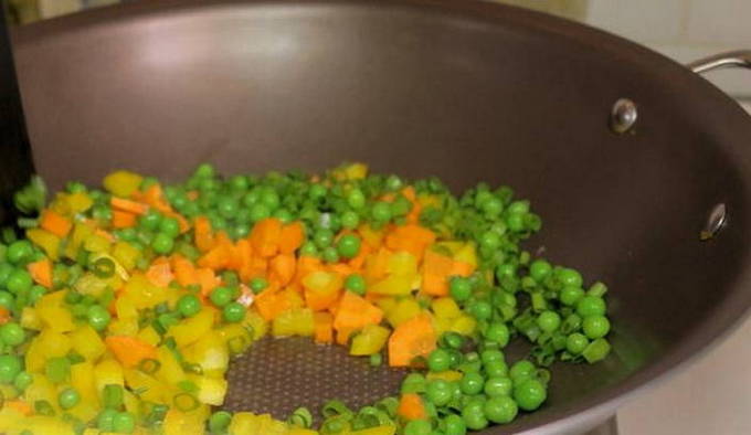 Рис с креветками и овощами Рис с креветками и овощами
