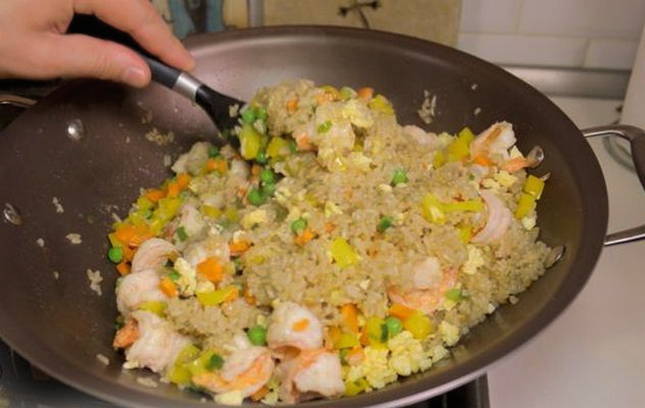 Рис с креветками и овощами Рис с креветками и овощами