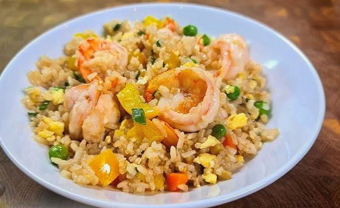 Рис с креветками и овощами Рис с креветками и овощами