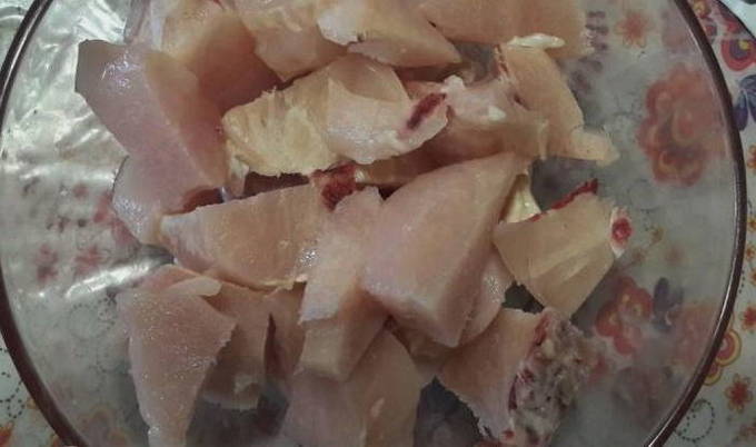 Курица с макаронами на сковороде