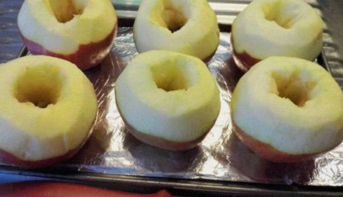 Запеченные яблоки с сахаром в духовке Запеченные яблоки с сахаром в духовке