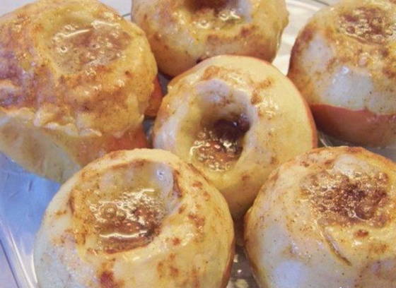 Запеченные яблоки с сахаром в духовке Запеченные яблоки с сахаром в духовке