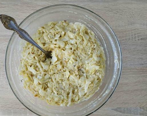 Капустные котлеты из сырой капусты на сковороде Капустные котлеты из сырой капусты на сковороде
