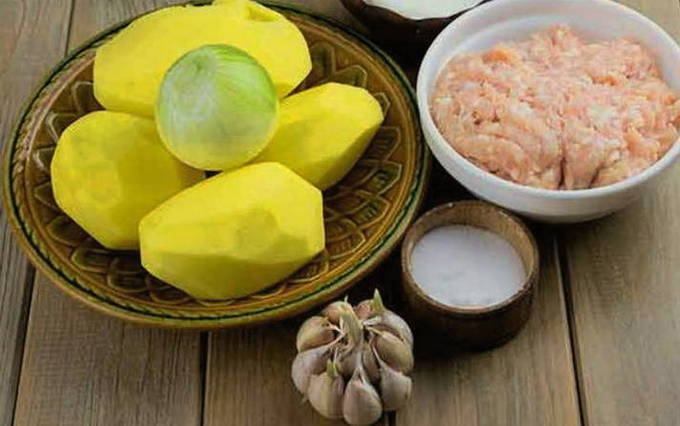 Картошка с фаршем слоями в духовке Картошка с фаршем слоями в духовке