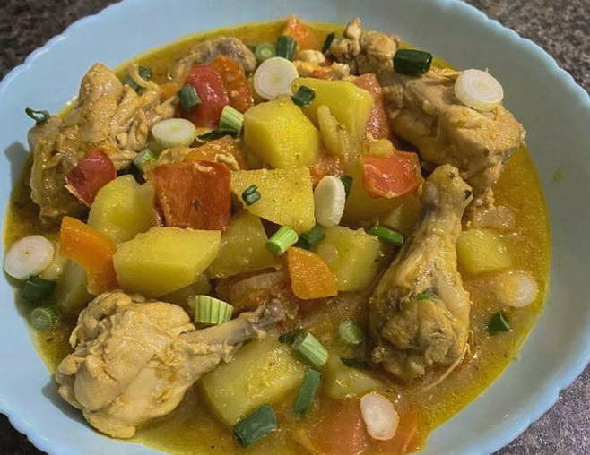 Картошка с курицей в казане