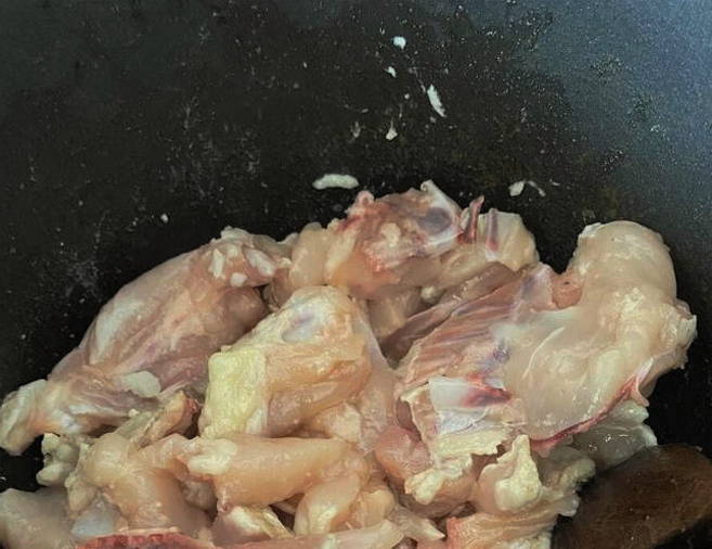 Картошка с курицей в казане Картошка с курицей в казане