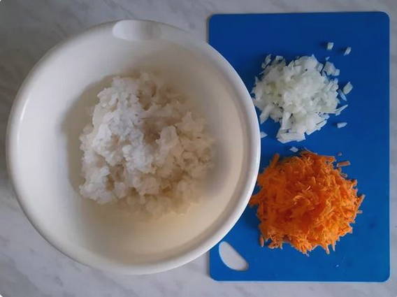 Голубцы из пекинской капусты с куриным фаршем Голубцы из пекинской капусты с куриным фаршем