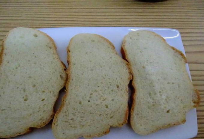 Бутерброды с вялеными помидорами на праздничный стол