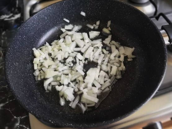 Нежный паштет из куриной печени в домашних условиях