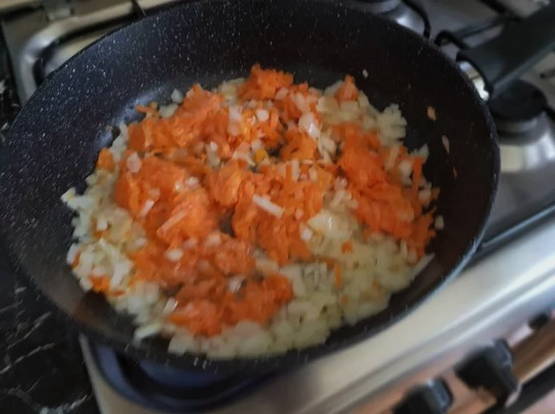 Нежный паштет из куриной печени в домашних условиях