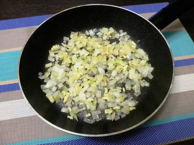 Паштет из куриной печени, запеченный в духовке Паштет из куриной печени, запеченный в духовке