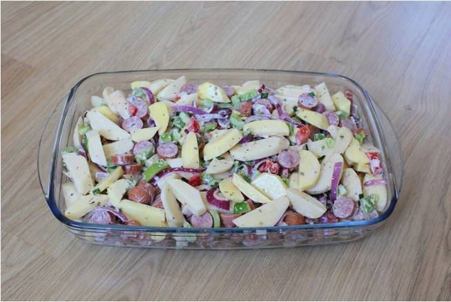 Картошка с охотничьими колбасками в духовке Картошка с охотничьими колбасками в духовке