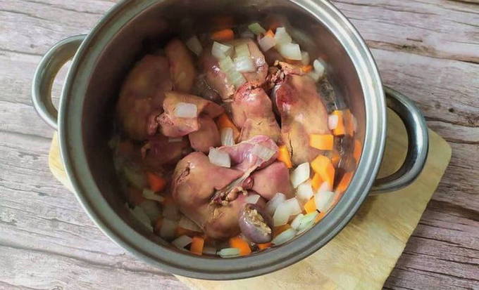 Диетический паштет из куриной печени Диетический паштет из куриной печени