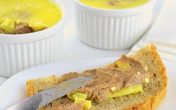 Паштет из куриной печени со сливками в домашних условиях