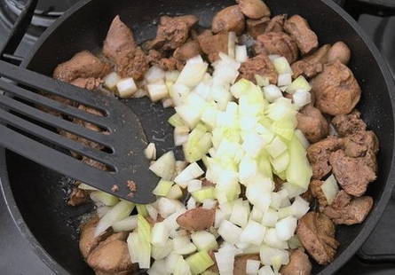 Паштет из куриной печени со сливками в домашних условиях