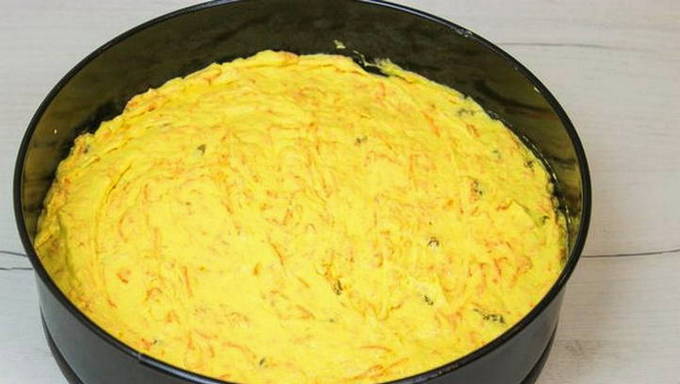 Морковный торт со сметанным кремом Морковный торт со сметанным кремом