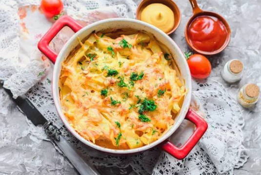 Мясо по-капитански с картошкой в духовке Мясо по-капитански с картошкой в духовке