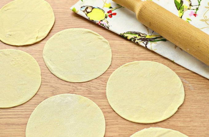 Манты с картошкой и фаршем Манты с картошкой и фаршем