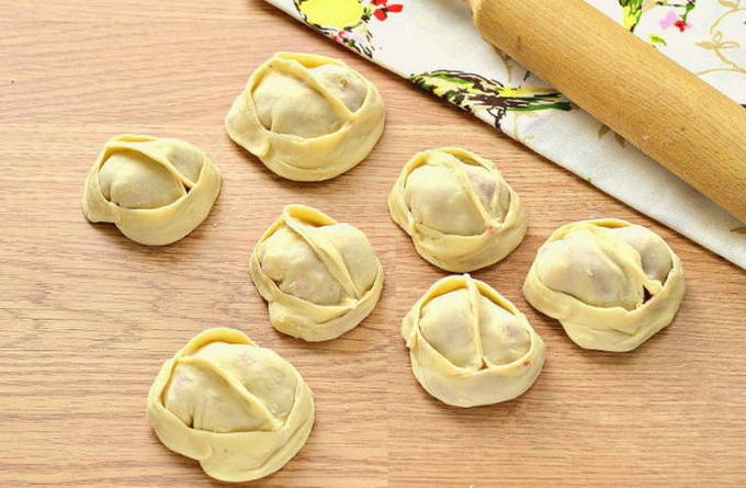 Манты с картошкой и фаршем Манты с картошкой и фаршем