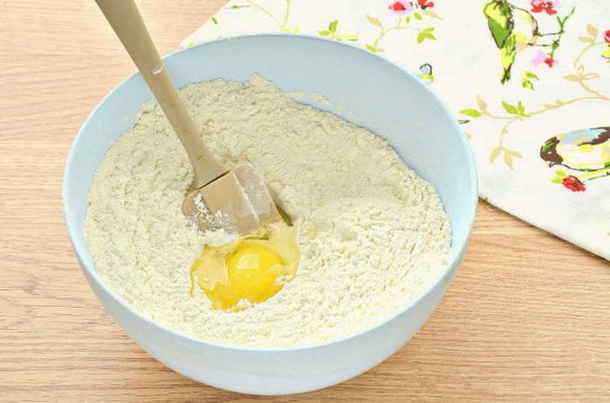 Манты с картошкой и фаршем Манты с картошкой и фаршем