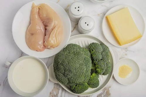 Брокколи с курицей в духовке Брокколи с курицей в духовке