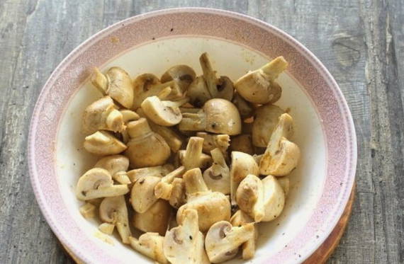 Картофель с грибами в духовке Картофель с грибами в духовке