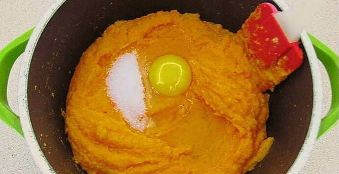 Морковные котлеты с манкой Морковные котлеты с манкой