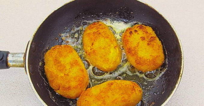 Морковные котлеты с манкой Морковные котлеты с манкой