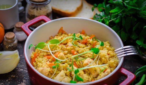 Булгур с курицей в духовке Булгур с курицей в духовке