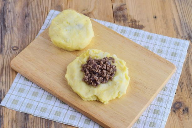 Котлеты картофельные с фаршем Котлеты картофельные с фаршем
