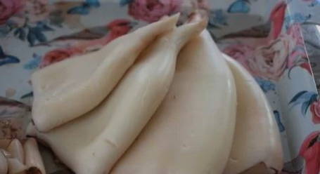 Жареные кальмары на сковороде Жареные кальмары на сковороде