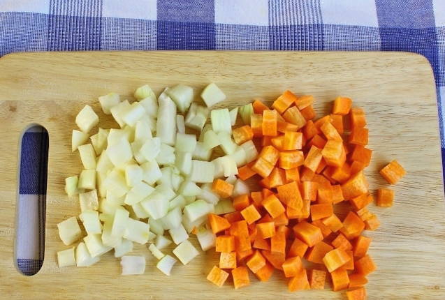 Гороховый суп со свининой классический