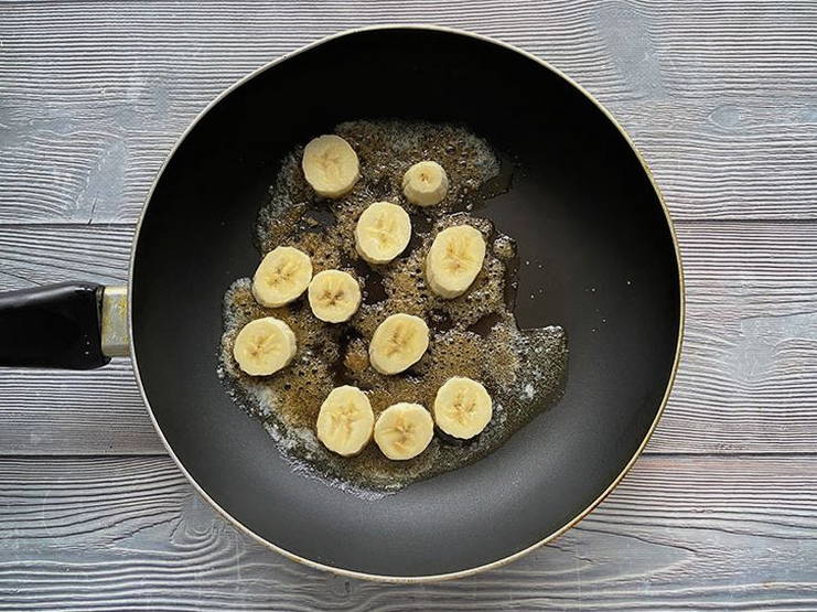 Карамелизированные бананы