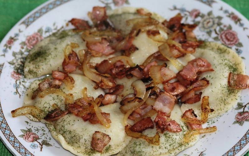 Вареники с квашеной капустой